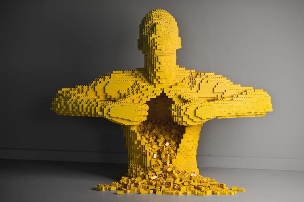 Escultura hecha con LEGO©.Creado por Nathan Sawaya.